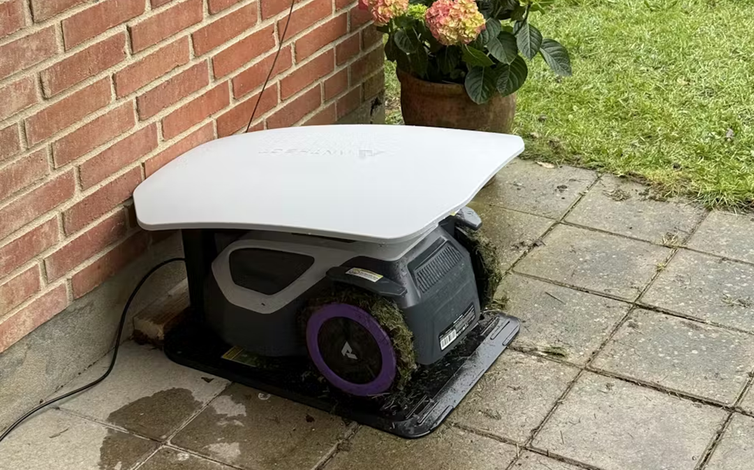 Clean Sheet Season robot mower scene